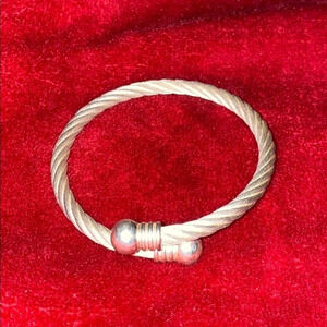 Silver twisted bracelet